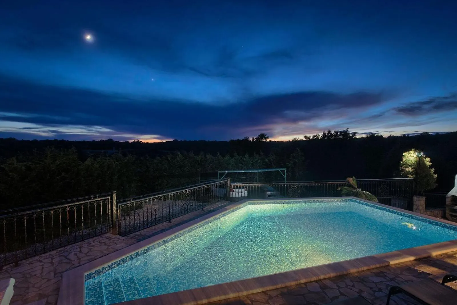 Casa vacanze Villa Flora, Warm And Sunny Holiday Villa Loborika Croazia