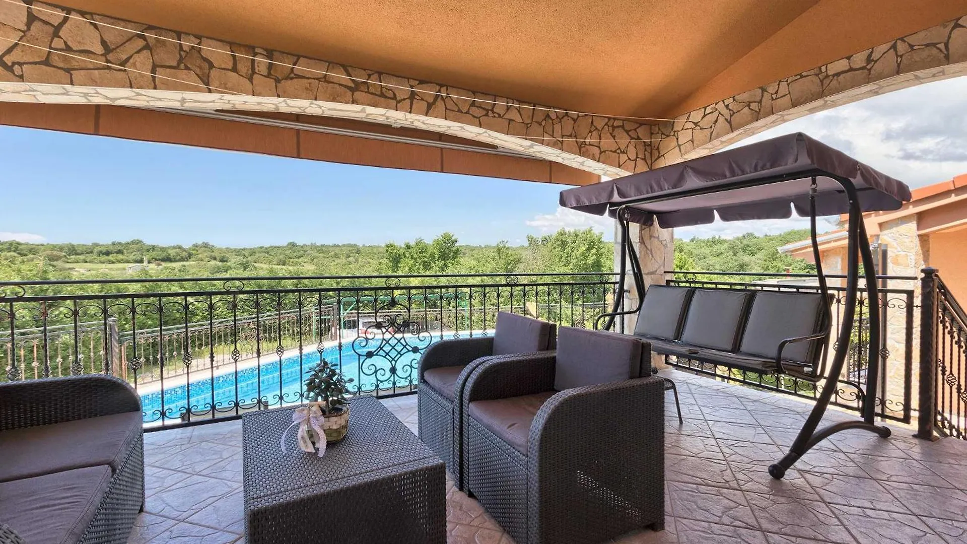 Casa vacanze Villa Flora, Warm And Sunny Holiday Villa Loborika